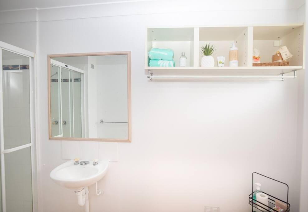 Gorgeous Studio + 100M To Beach + Pool Point Lookout Esterno foto